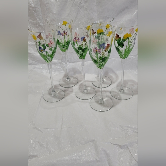 6-Hand Painted Champagne Flutes - Picture 3 of 4